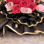 Panier d’Argent Mélangé de Roses Personnalisé ( Prix sur demande)