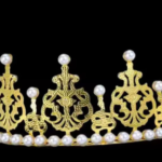 Diadème couronne dorée avec perles et strass