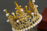 Couronne diadème doré luxe avec perles et strass